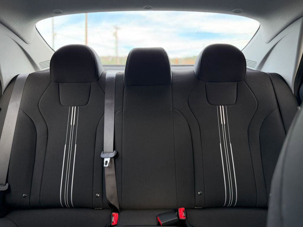 New 2026 Hyundai Elantra Blue image 20