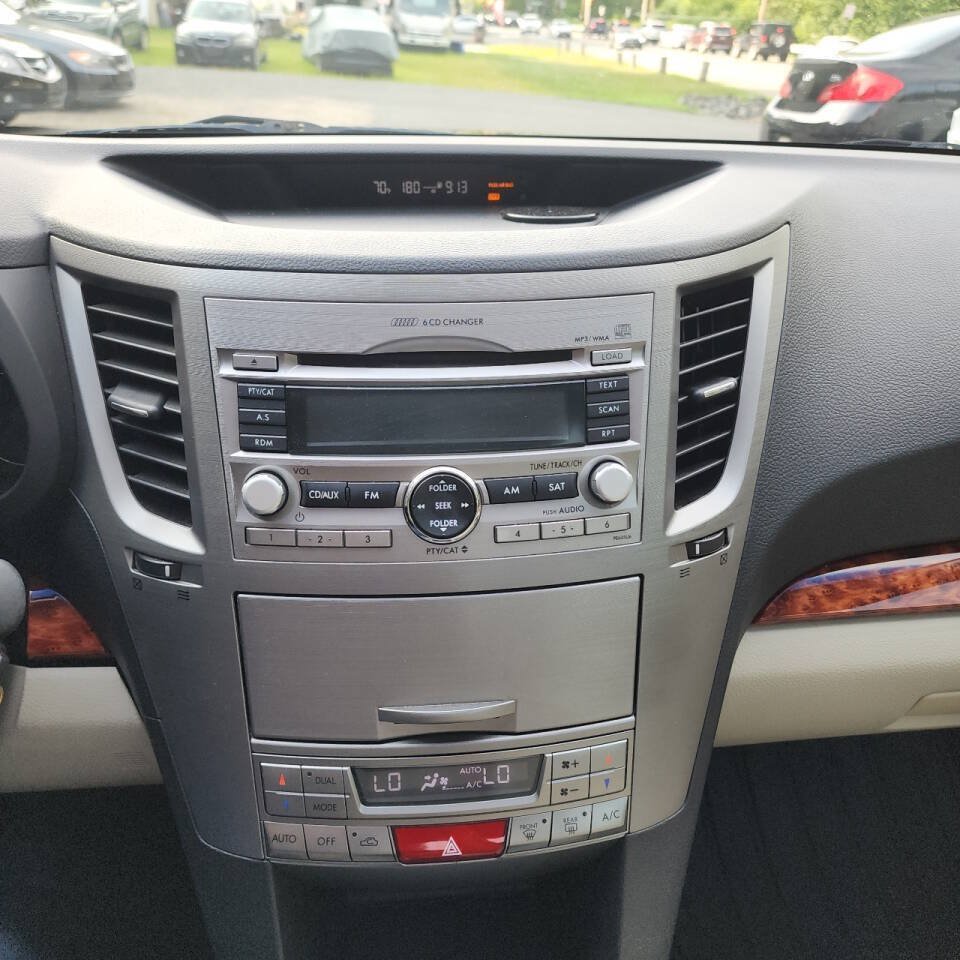 Used 2010 Subaru Legacy 2.5GT Limited AWD/4WD image 20