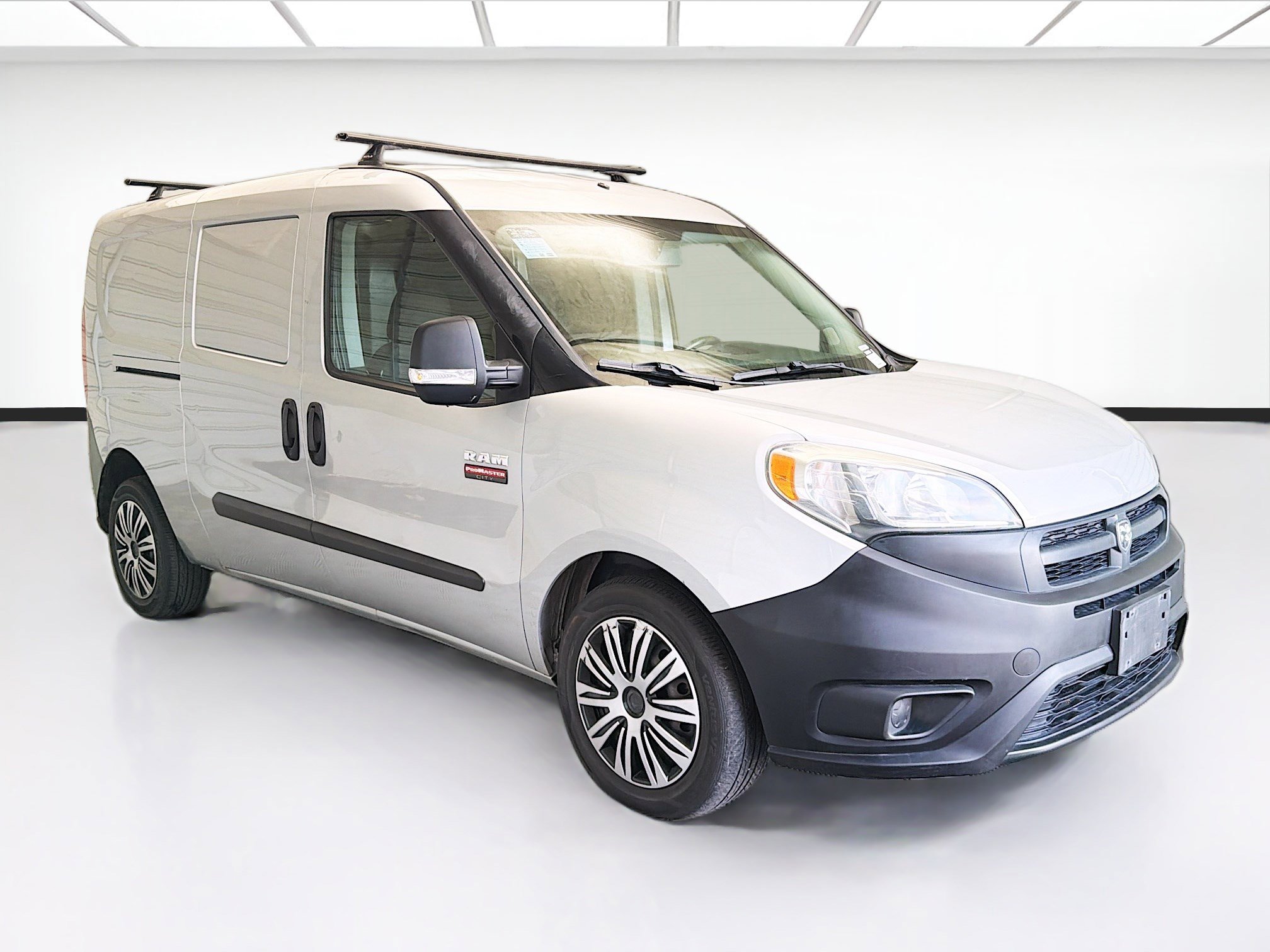 Used 2015 RAM ProMaster City Tradesman image 3