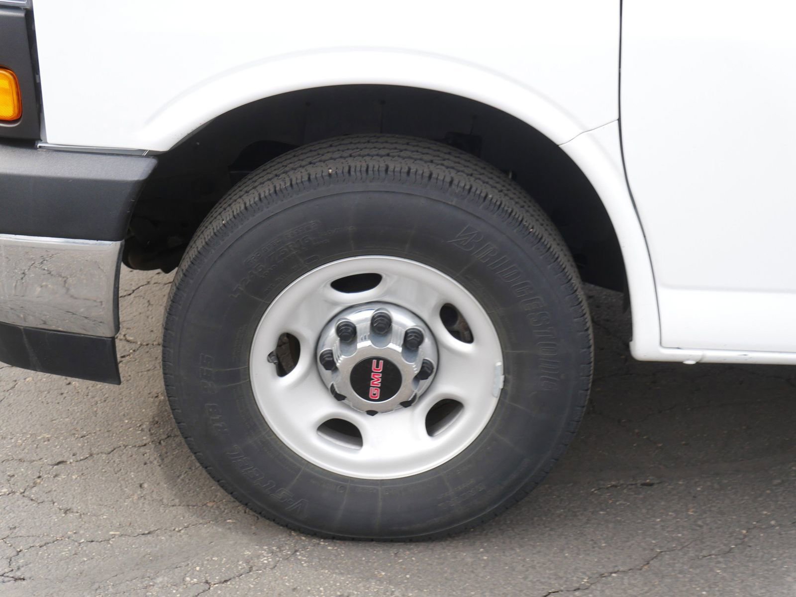 Used 2025 GMC Savana 3500 LT w/ LT Preferred Equipment Group image 7