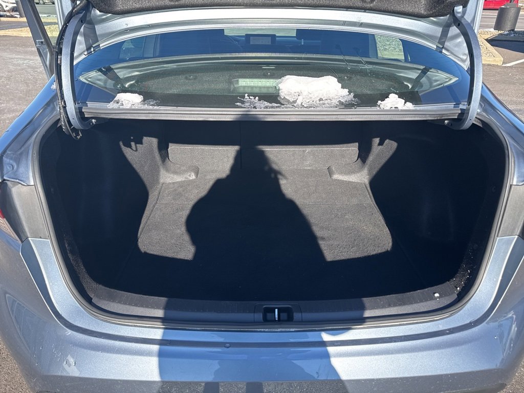 Used 2024 Toyota Corolla LE image 27