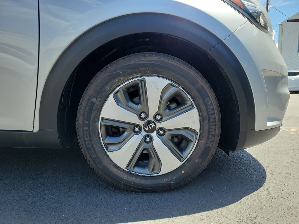 Used 2018 Kia Niro LX FWD image 8