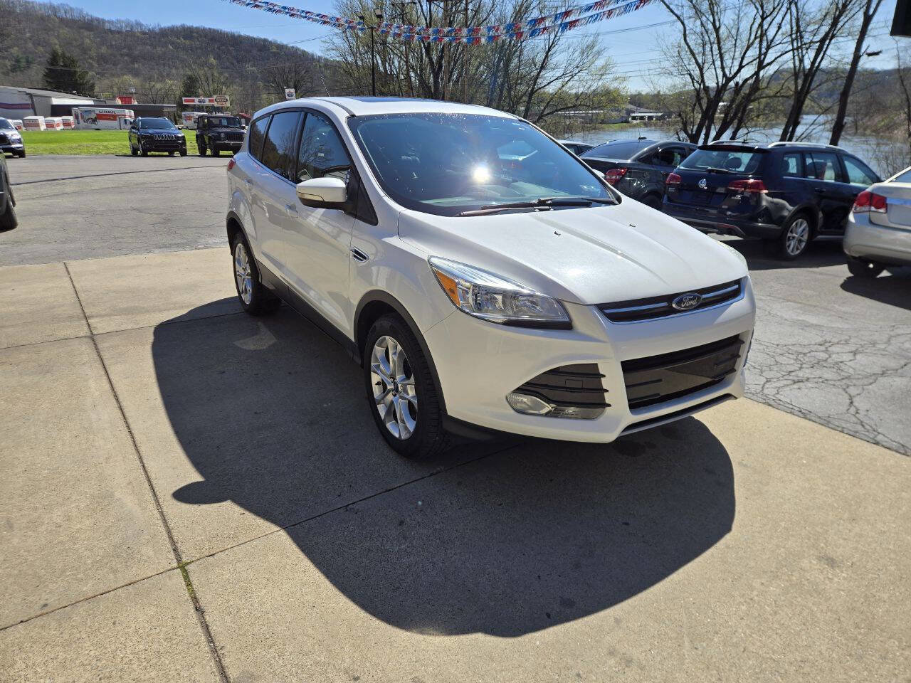 Used 2013 Ford Escape SEL image 2