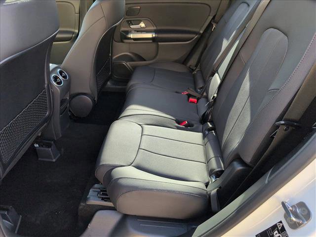 New 2026 Mercedes-Benz GLB 250 image 16