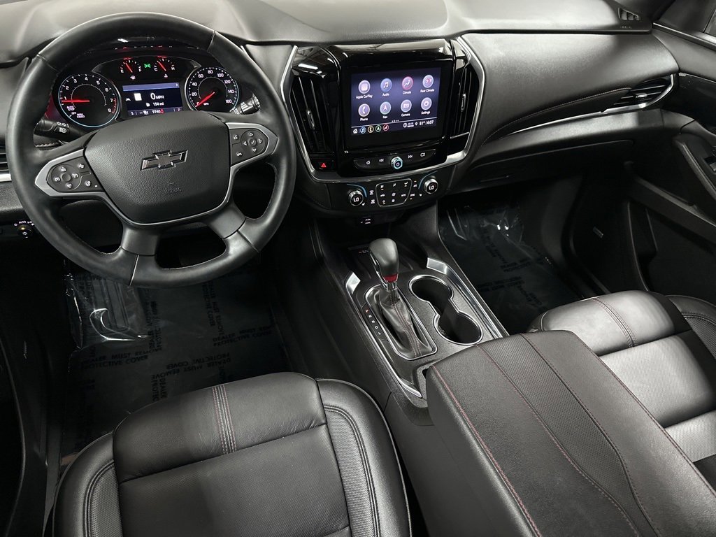 Used 2023 Chevrolet Traverse RS image 12