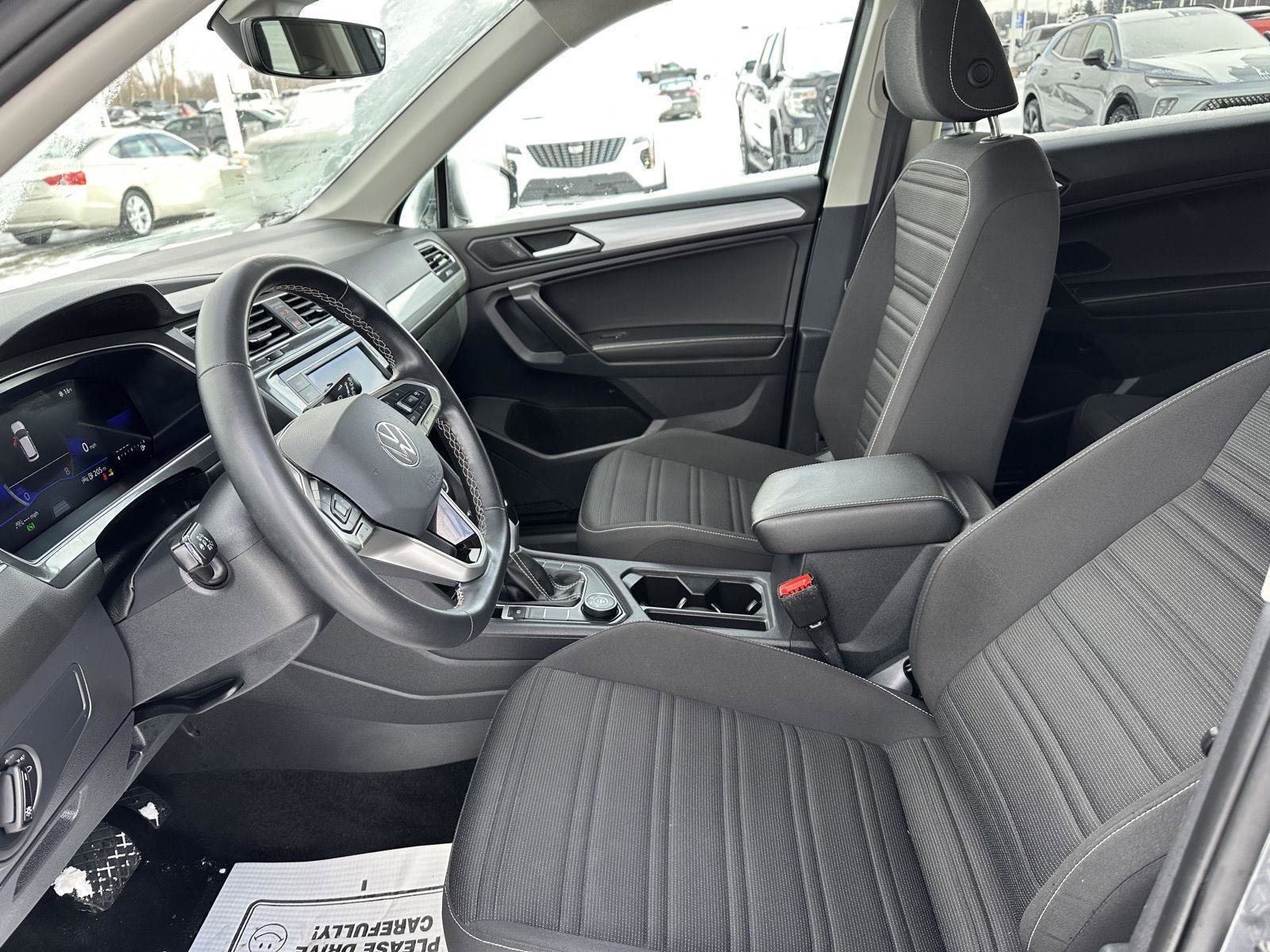 Used 2024 Volkswagen Tiguan S image 22