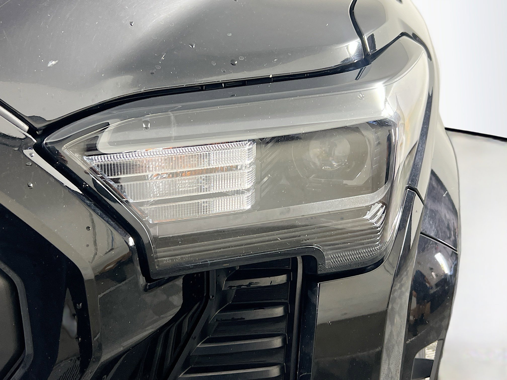 Used 2024 Toyota Tacoma SR5 RWD image 11