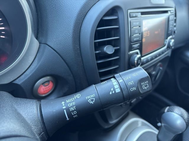 Used 2016 Nissan Juke S image 16