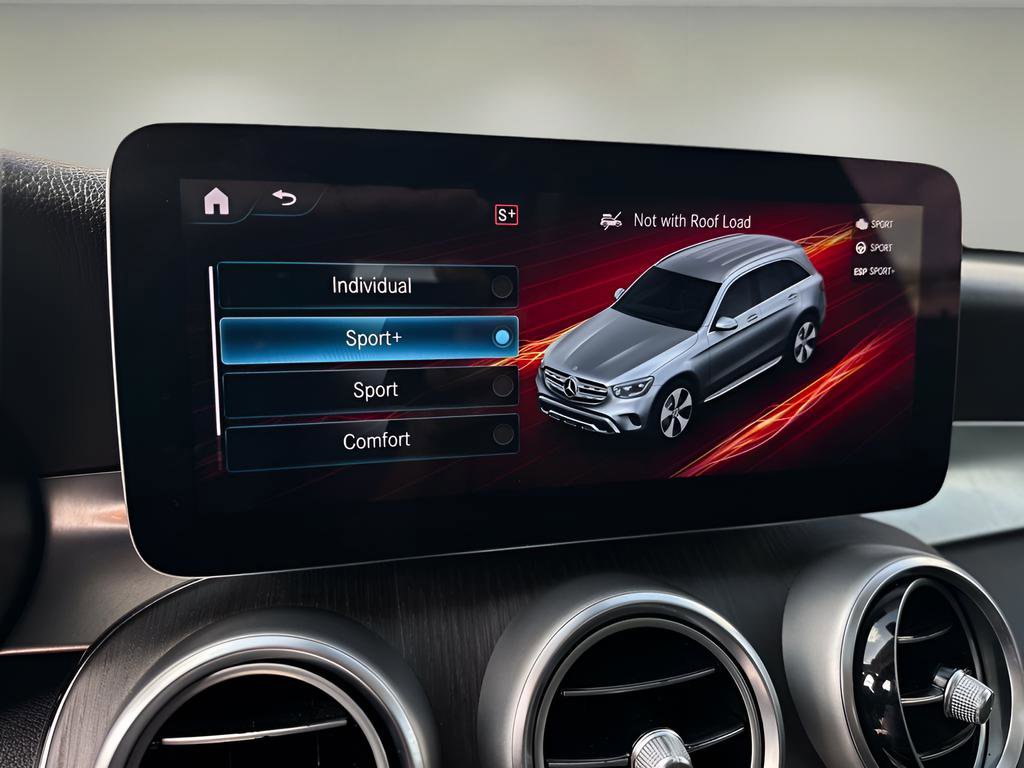 Used 2021 Mercedes-Benz GLC 300 w/ Premium Package image 11