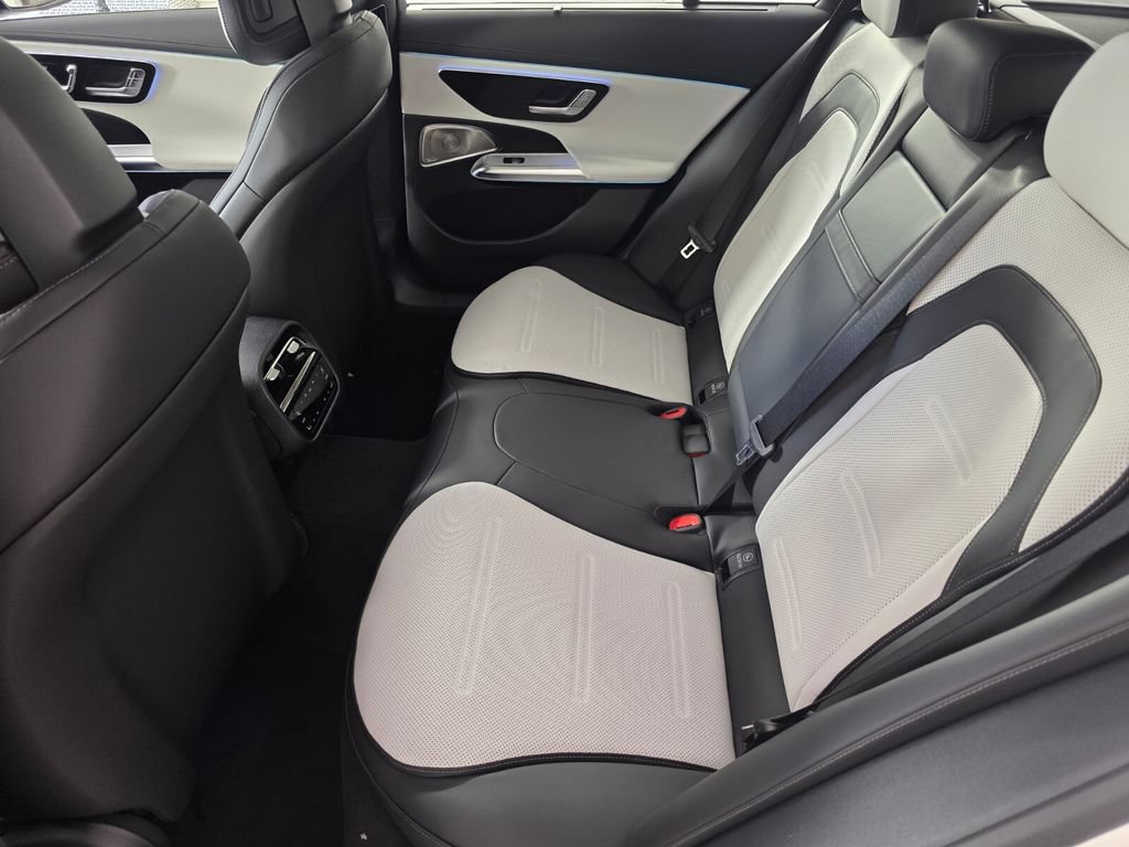 New 2027 Mercedes-Benz E 53 AMG e 4MATIC Wagon image 11