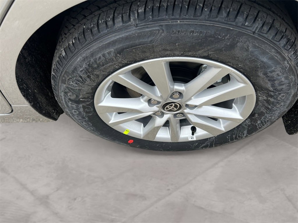 New 2026 Toyota Camry LE image 14