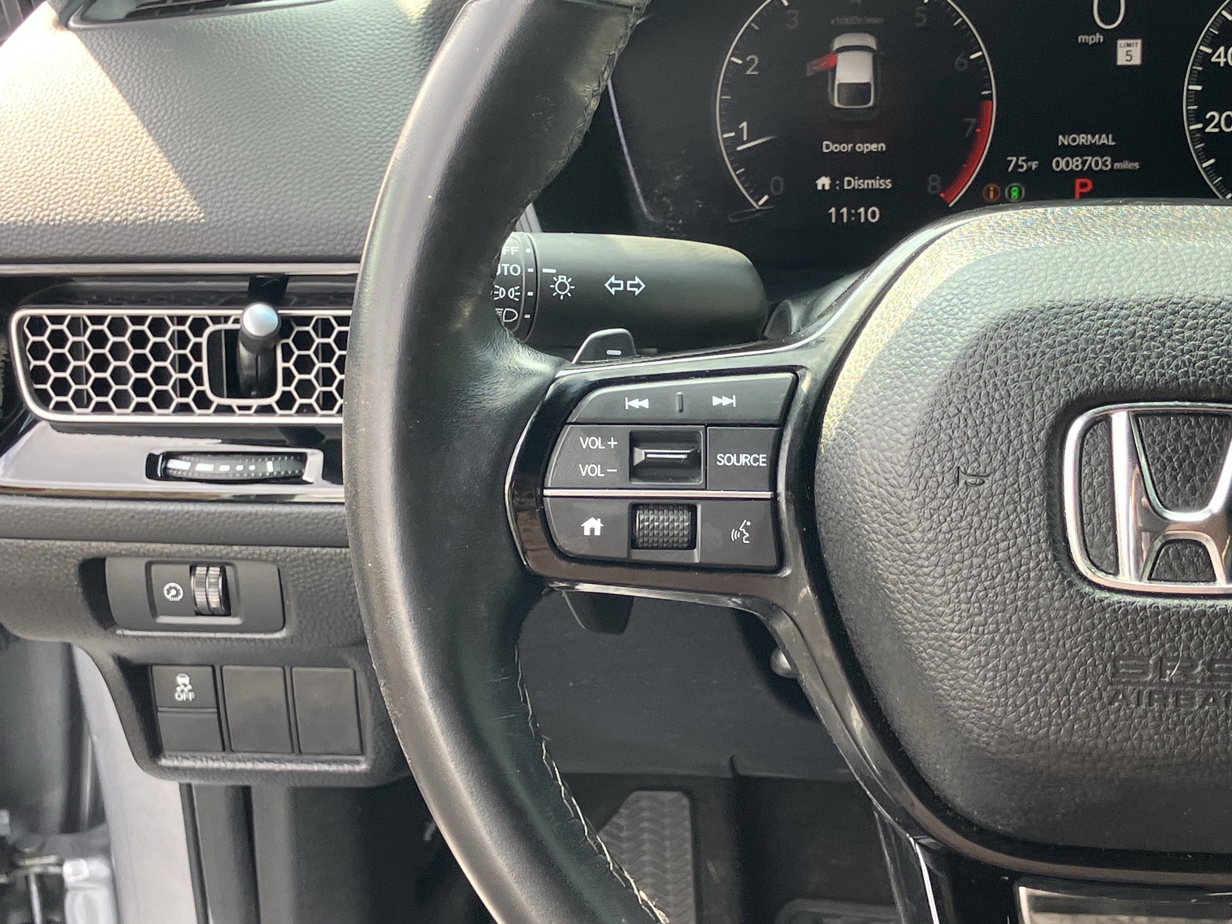 Used 2025 Honda Civic Sport image 22