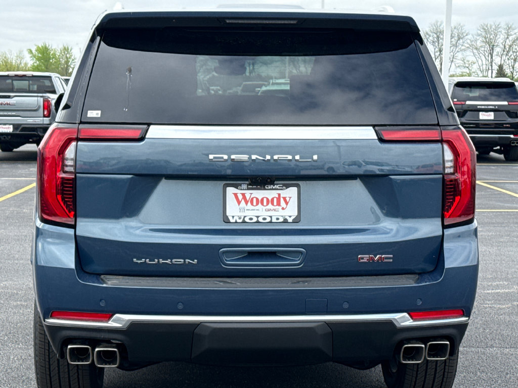 New 2026 GMC Yukon Denali w/ Denali Reserve Package AWD/4WD image 9