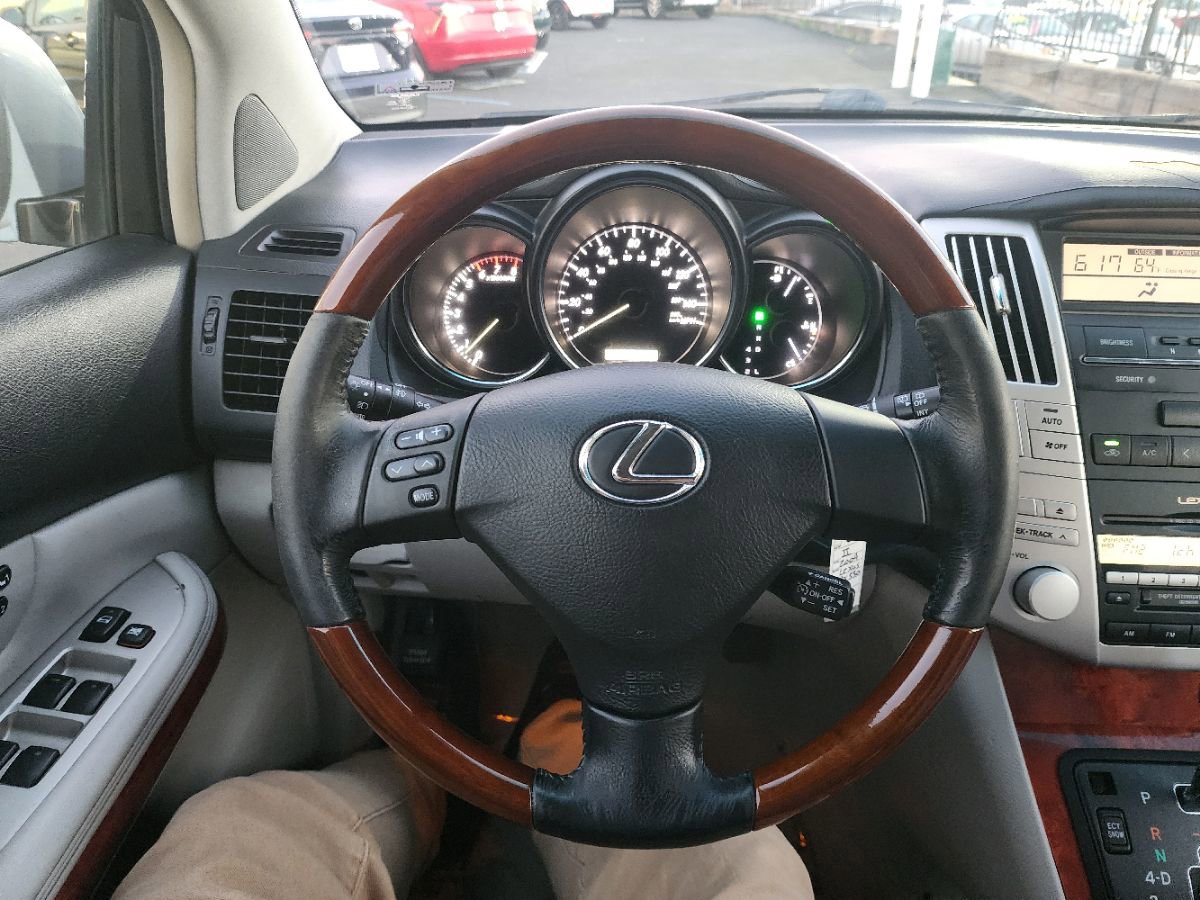 Used 2004 Lexus RX 330 image 16
