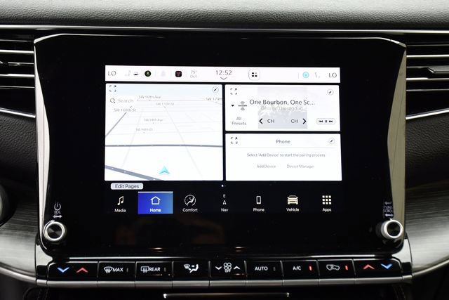 Used 2023 Jeep Wagoneer Series III w/ Premium Group I image 16