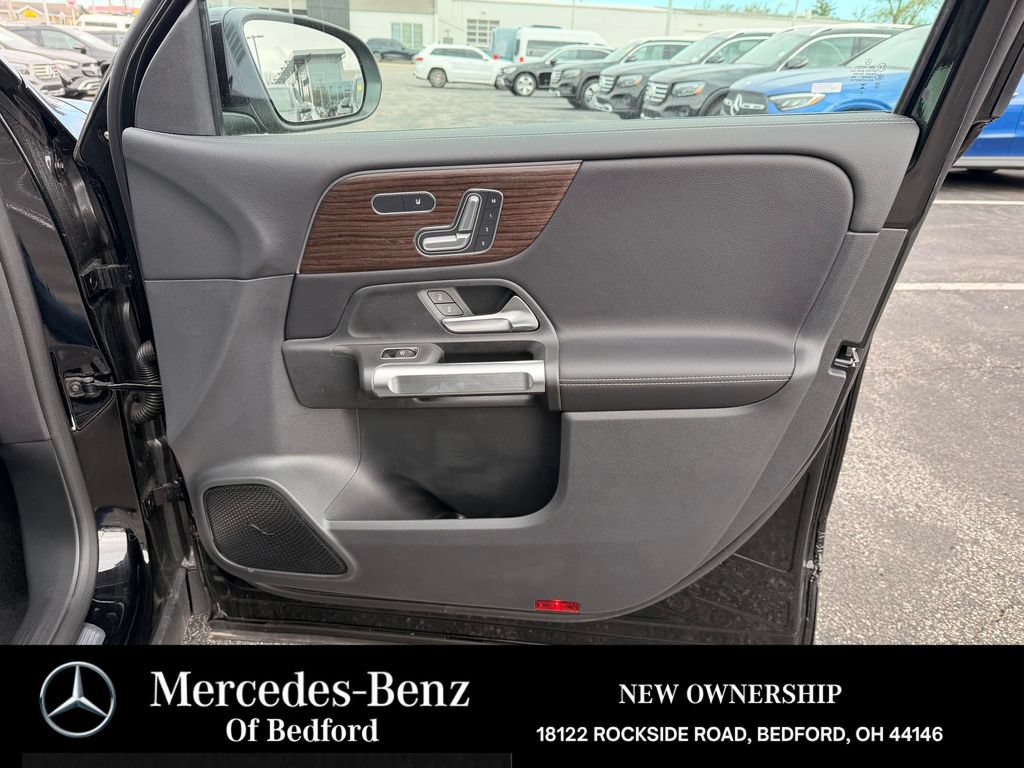 New 2026 Mercedes-Benz GLB 250 4MATIC image 29