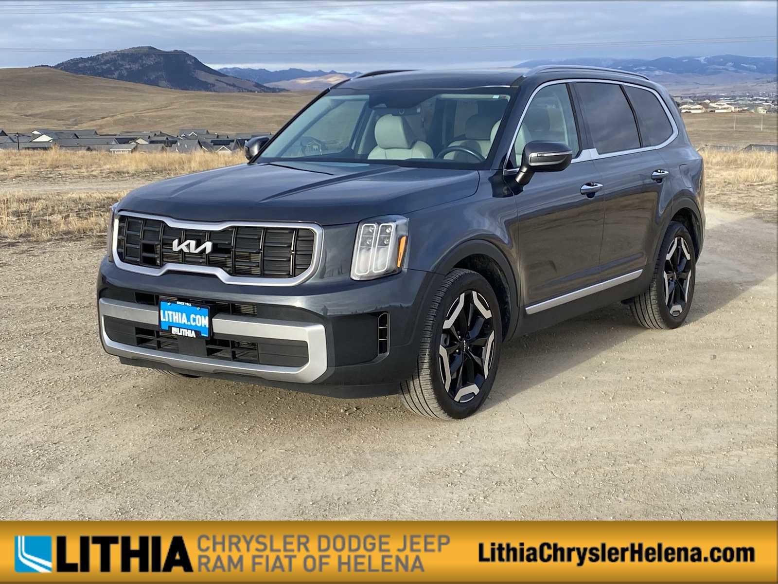 Used 2024 Kia Telluride S w/ S Sunroof Package image 1