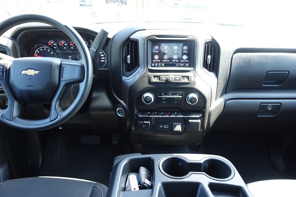 Used 2024 Chevrolet Silverado 1500 Custom AWD/4WD image 38