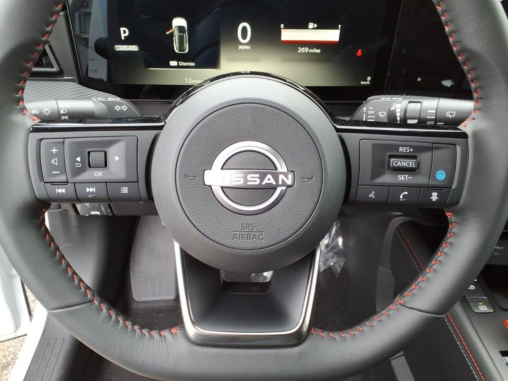 New 2026 Nissan Kicks SR w/ Cold Weather Package image 12