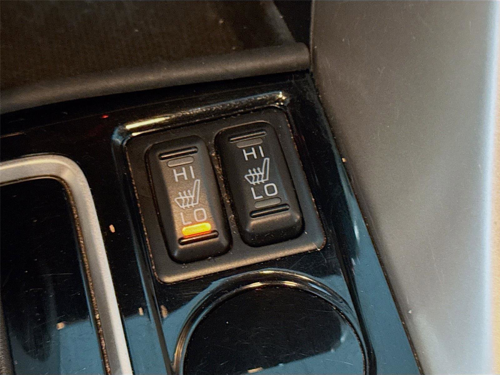 Used 2022 Mitsubishi Eclipse Cross SE image 12