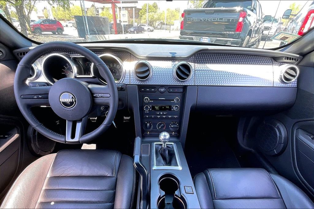 Used 2009 Ford Mustang GT RWD image 12