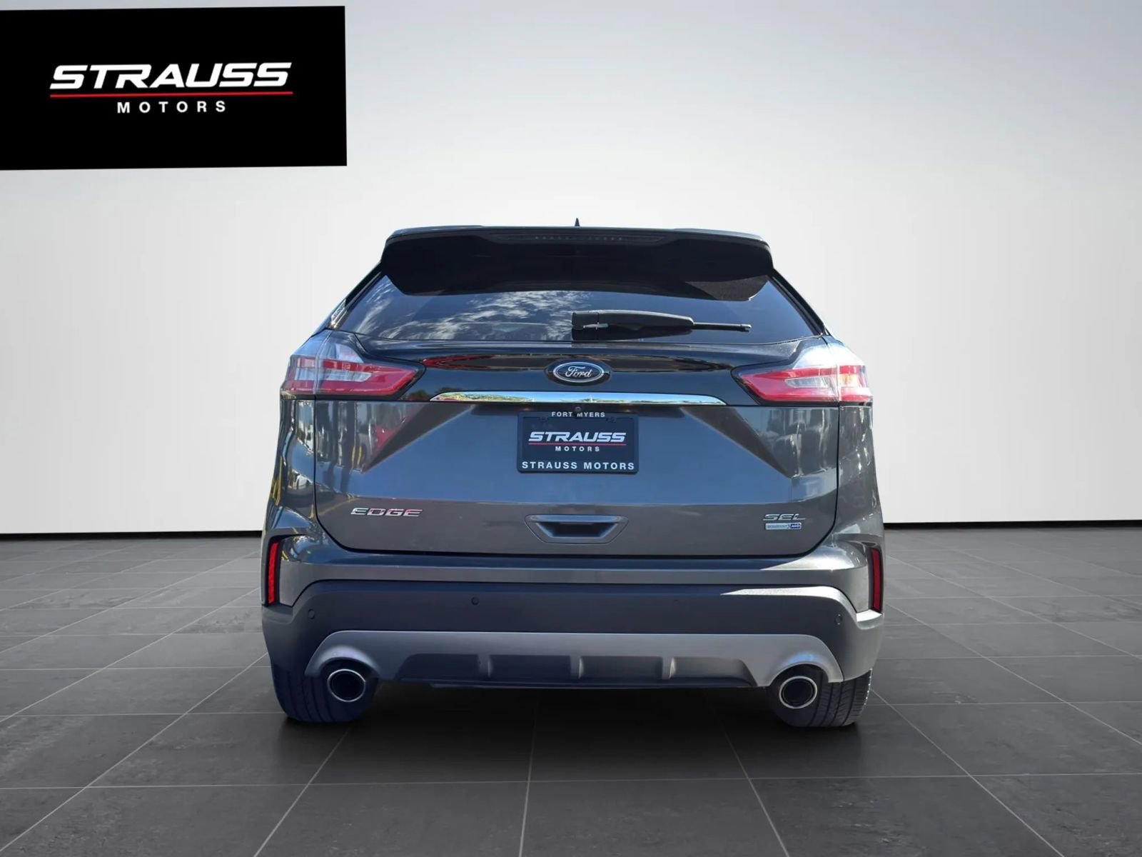 Used 2019 Ford Edge SEL w/ Equipment Group 201A image 7