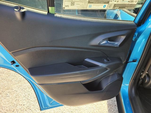 New 2026 Chevrolet Trax LS image 9