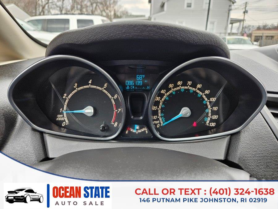 Used 2015 Ford Fiesta SE image 17
