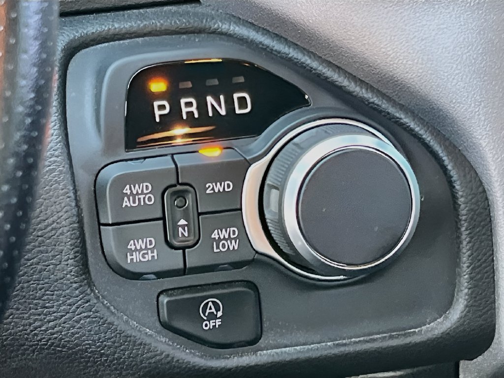 Used 2025 RAM 1500 Big Horn AWD/4WD image 16