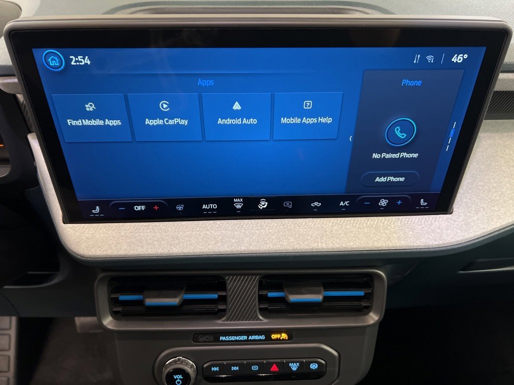 New 2025 Ford Maverick XLT w/ XLT Luxury Package image 8