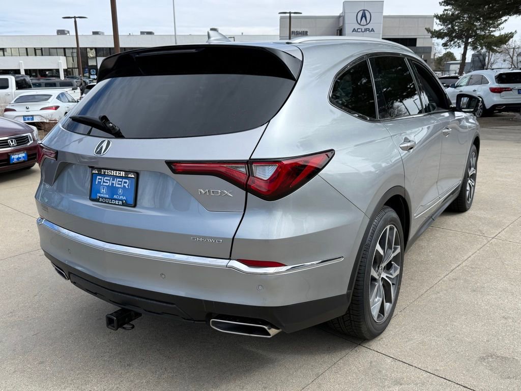 Used 2023 Acura MDX SH-AWD w/ Technology Package image 4