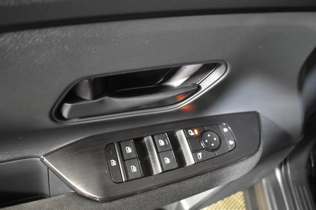 Certified 2025 Nissan Kicks S FWD image 8