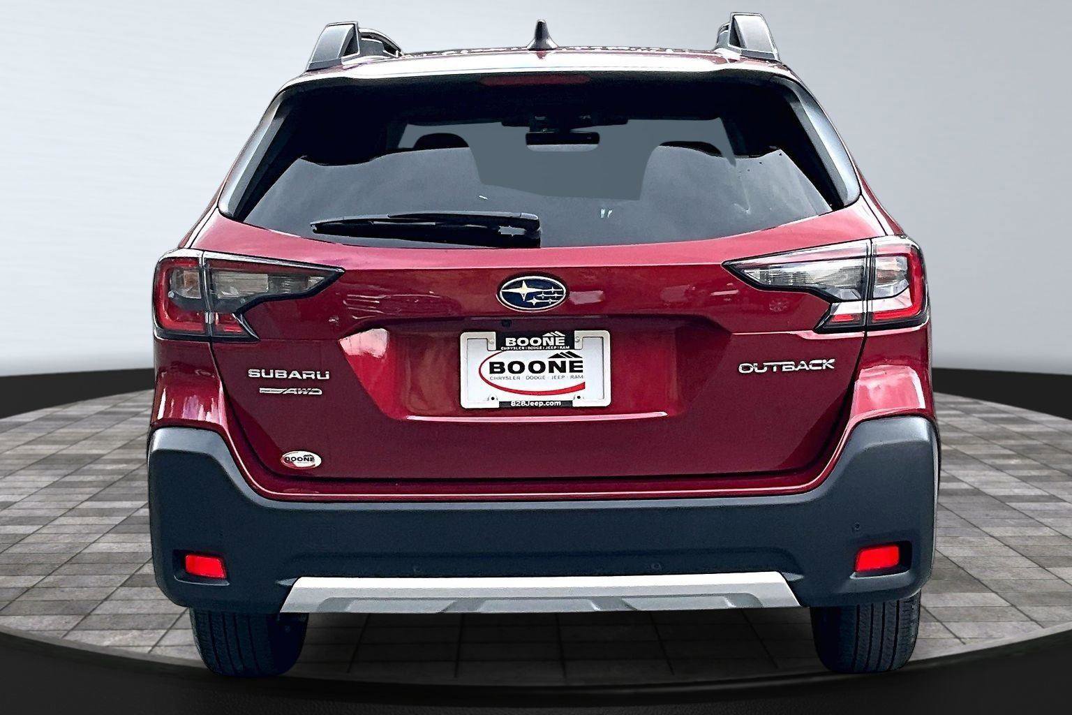 Used 2024 Subaru Outback Limited image 5