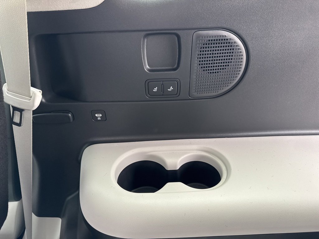 Used 2026 Hyundai Ioniq 9 Calligraphy image 48