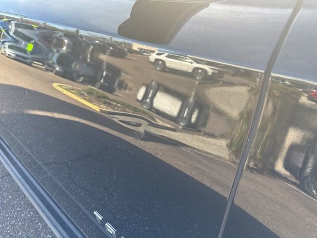 Used 2019 Chevrolet Tahoe LT image 3