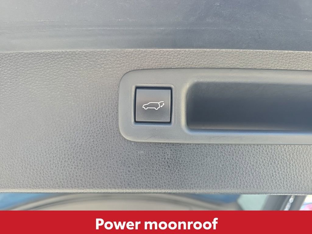 Used 2022 Toyota Highlander XLE image 18