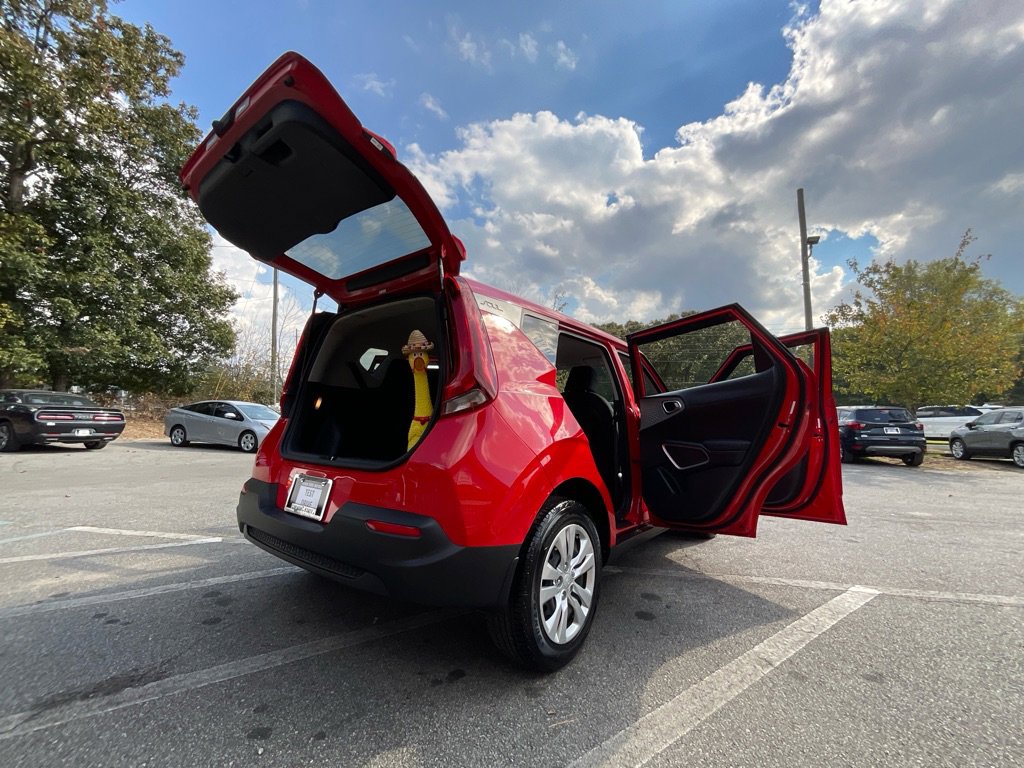 Used 2020 Kia Soul LX image 33