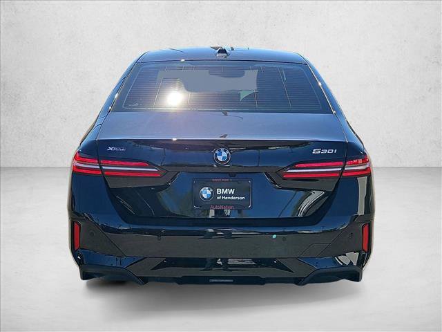 Used 2024 BMW 530i xDrive w/ M Sport Package AWD/4WD image 7