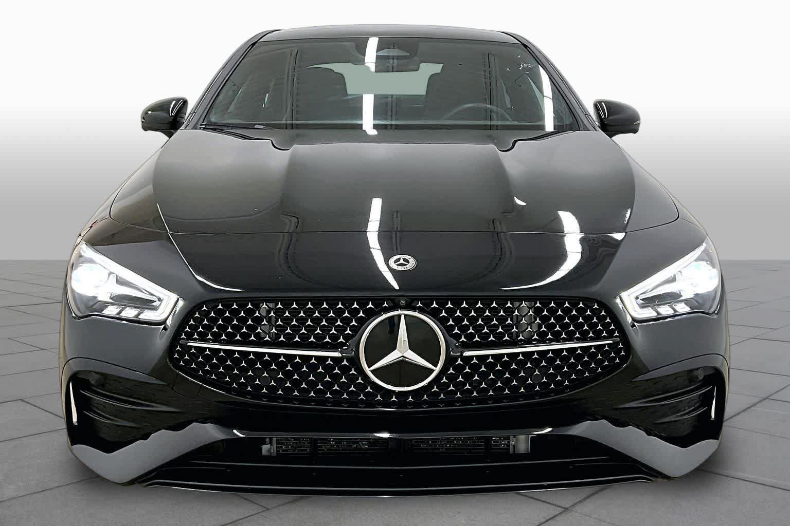 Used 2025 Mercedes-Benz CLA 250 image 4