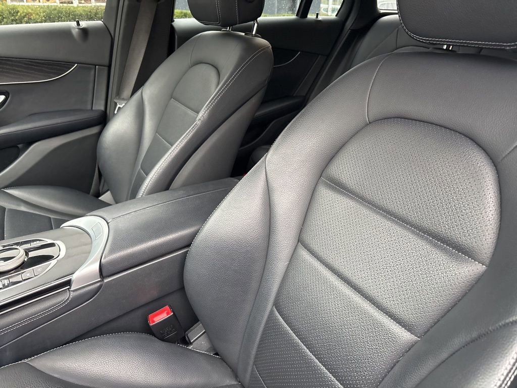 Used 2018 Mercedes-Benz GLC 300 4MATIC image 6