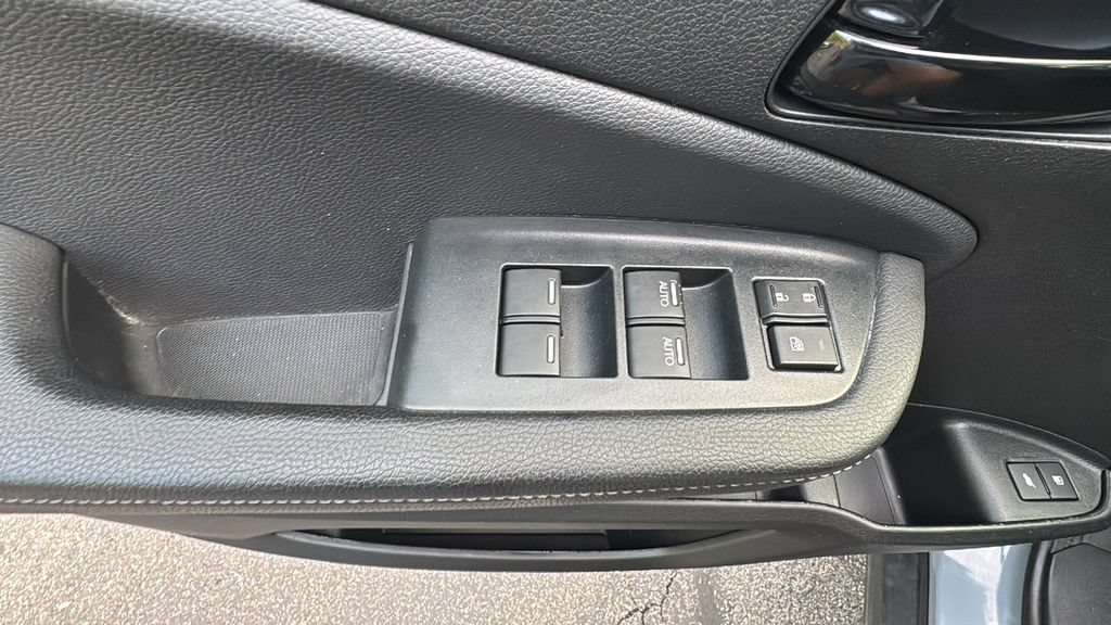 Used 2023 Honda Passport Elite image 12