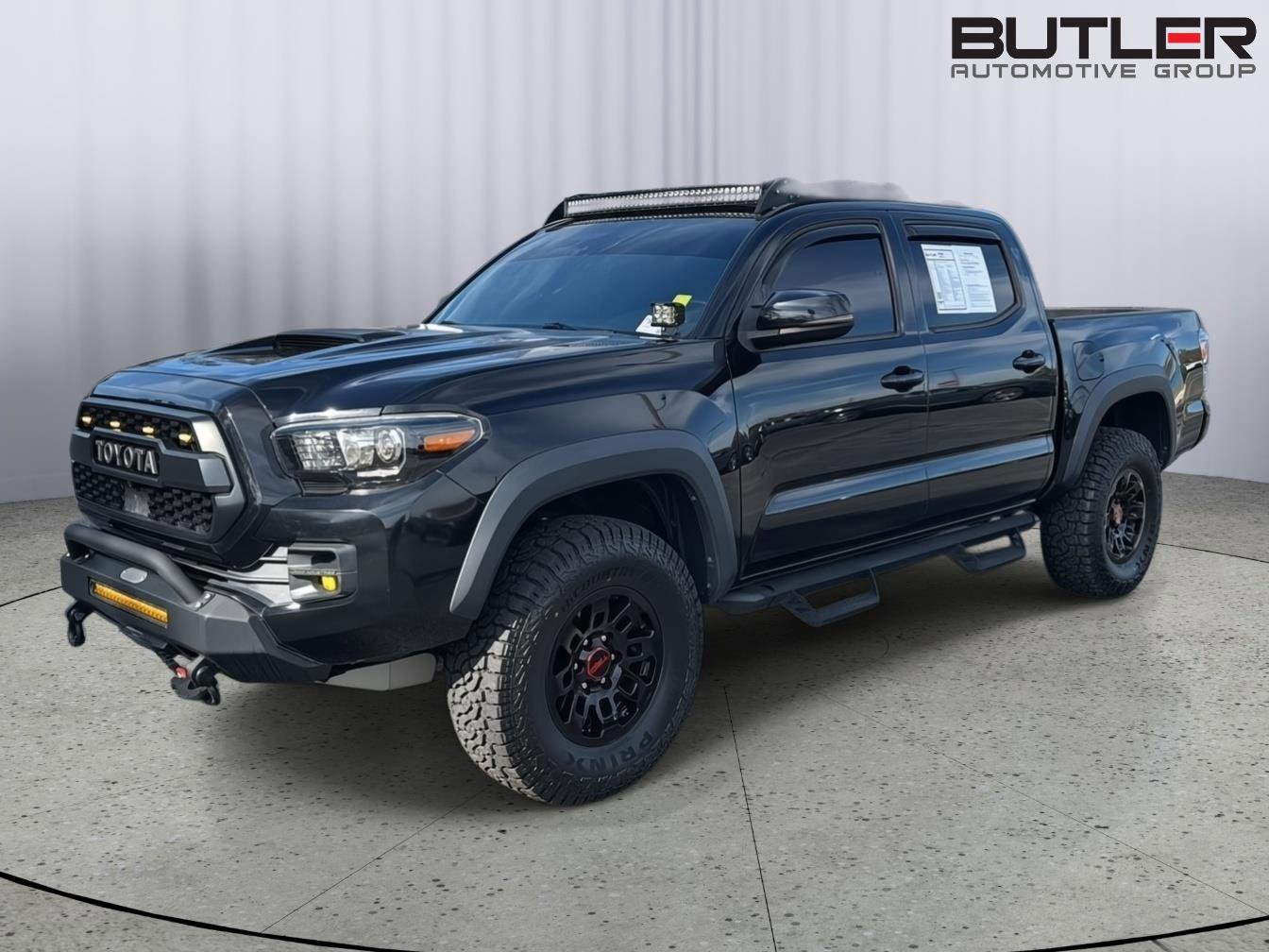 Used 2019 Toyota Tacoma TRD Pro image 2