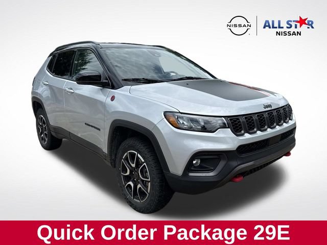 Used 2025 Jeep Compass Trailhawk