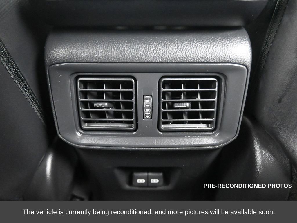 Used 2023 Toyota RAV4 XLE Premium image 34