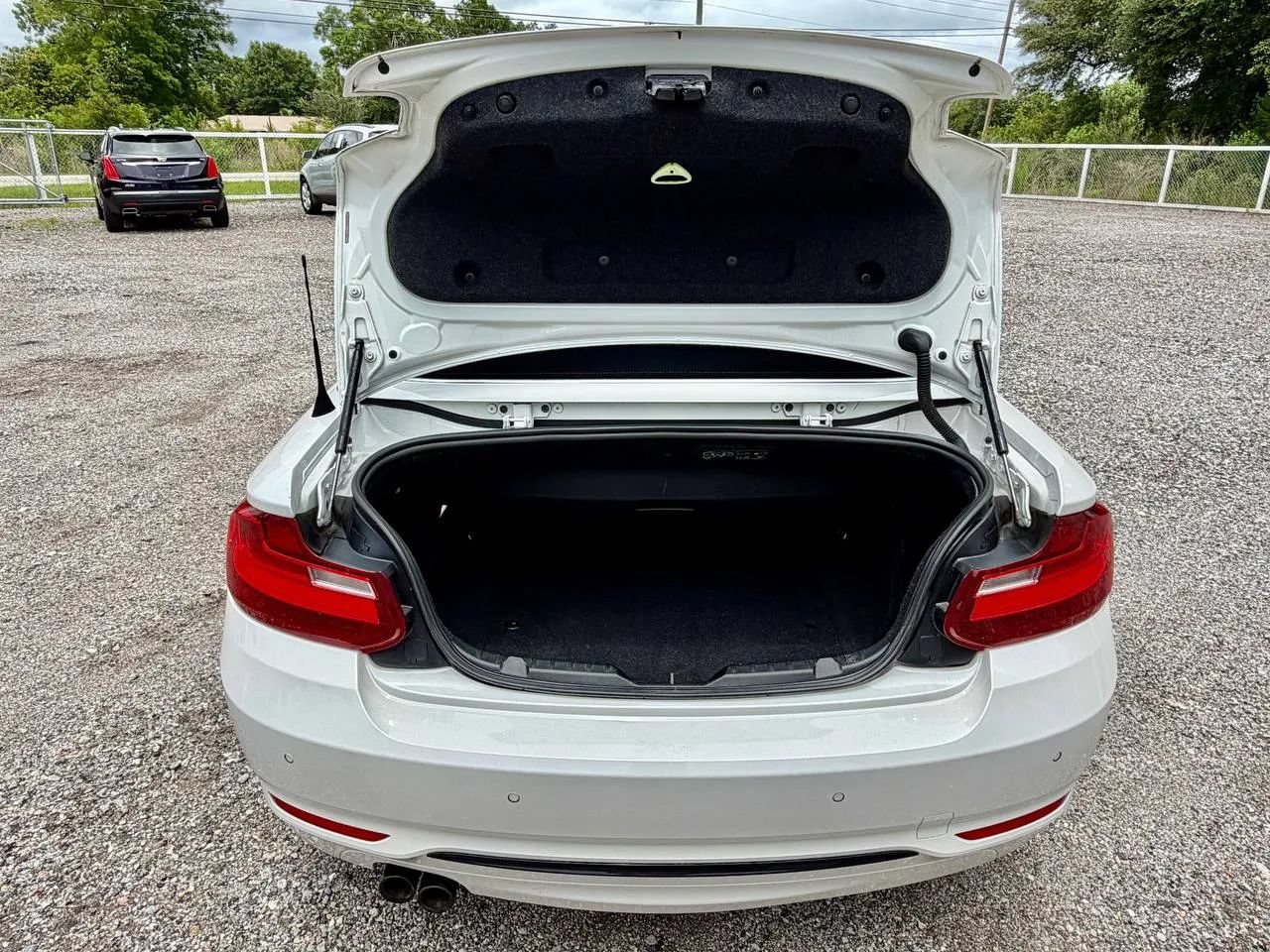 Used 2016 BMW 228i Convertible w/ Premium Package RWD image 6