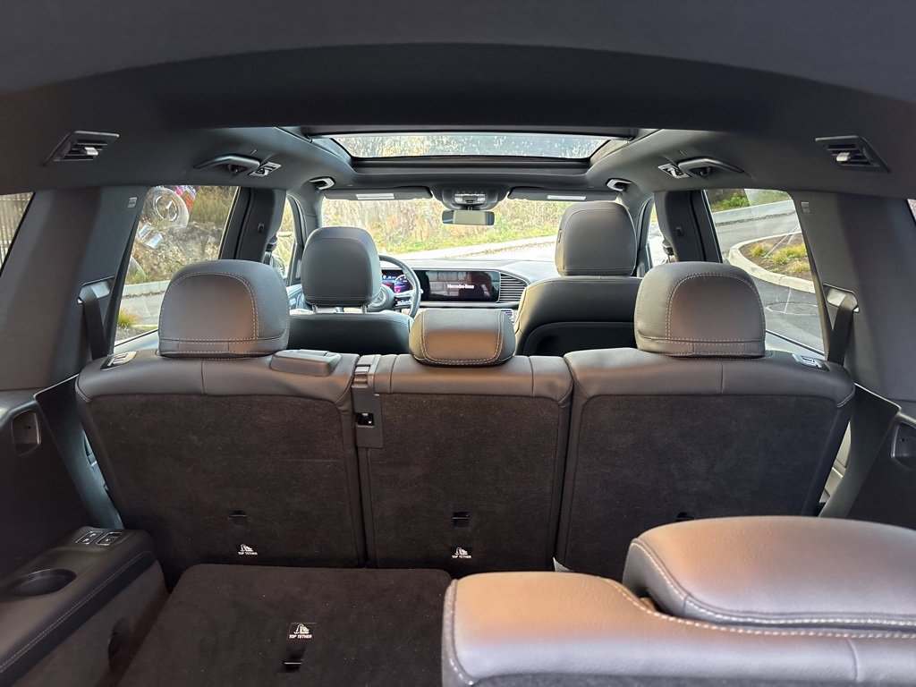 Used 2025 Mercedes-Benz GLS 450 GLS 450 image 10