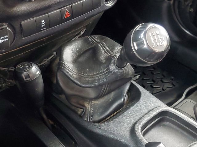 Used 2016 Jeep Wrangler Sport image 18