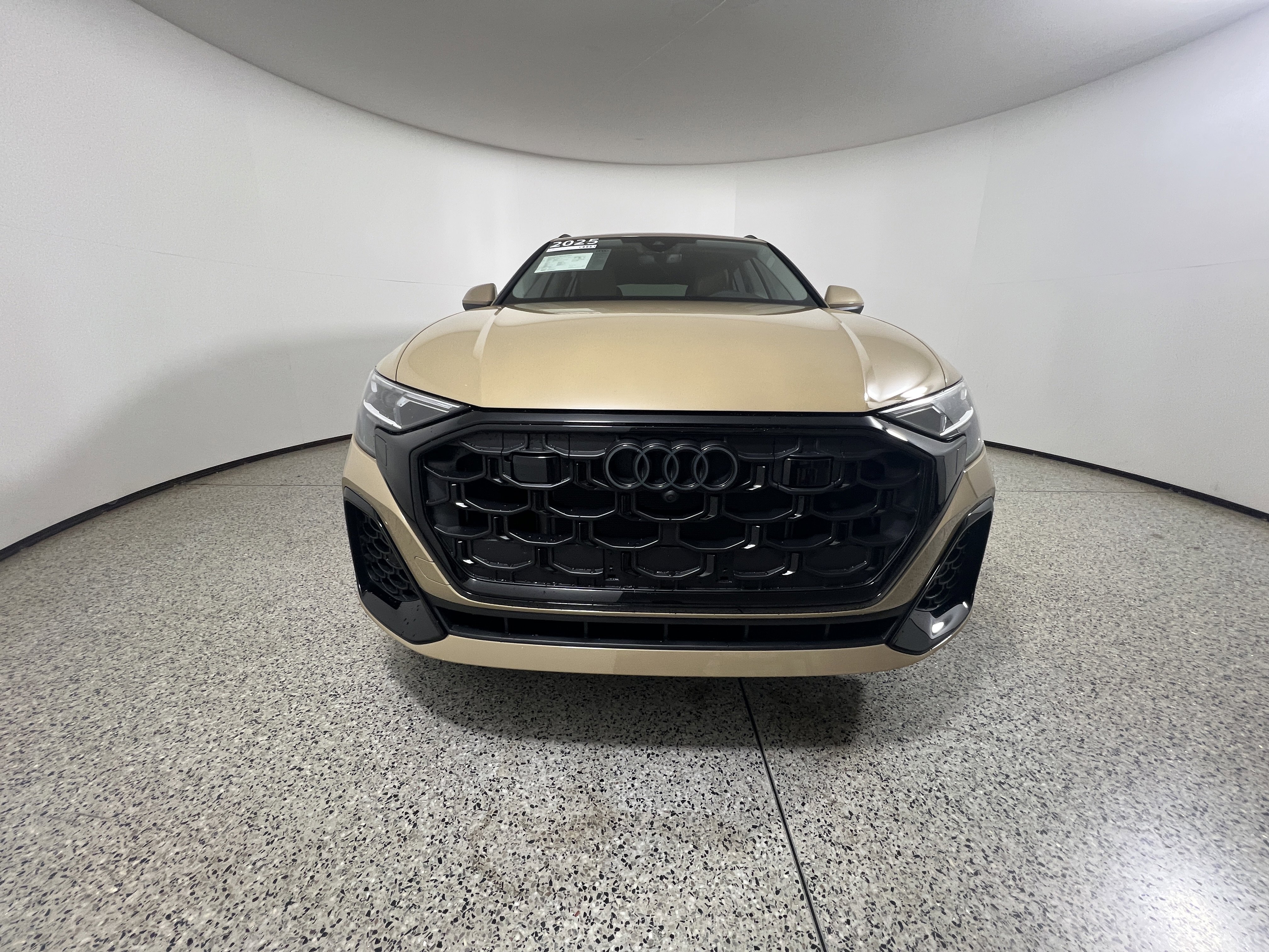 Certified 2025 Audi Q8 Premium Plus w/ Premium Plus Package AWD/4WD image 2