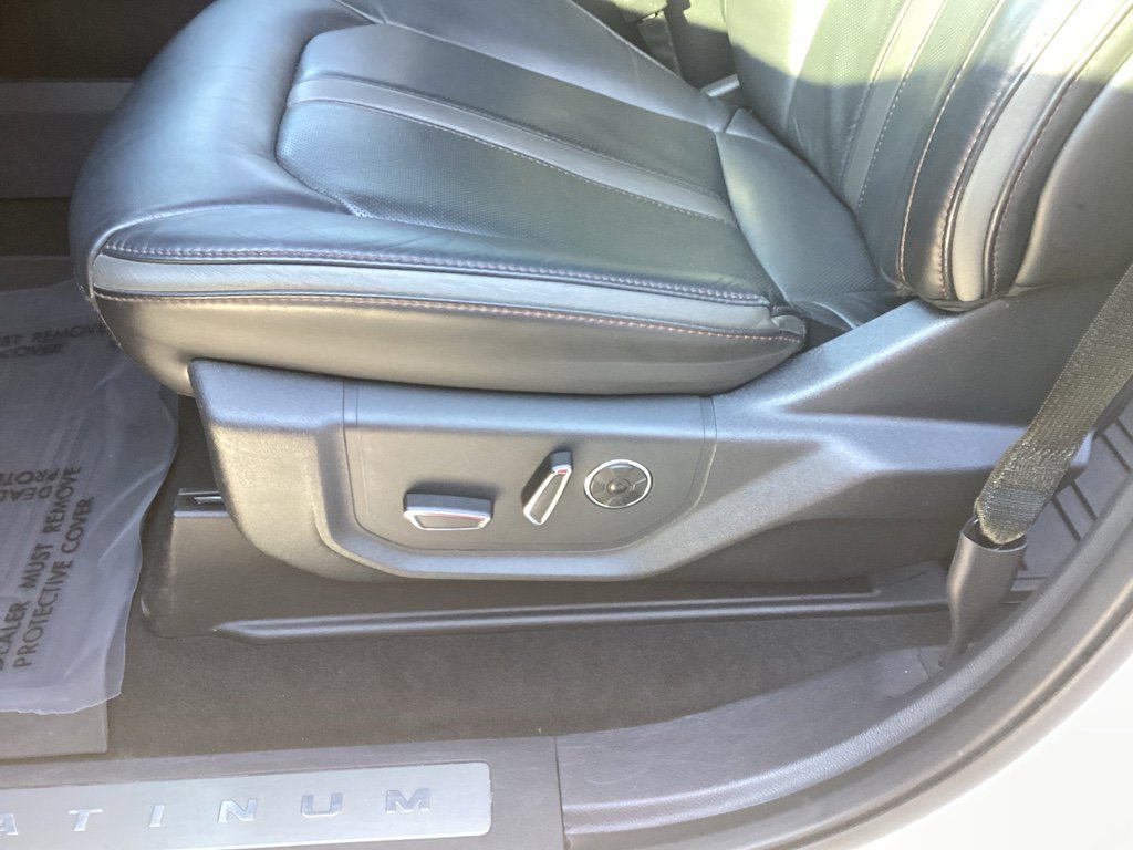 Used 2022 Ford F350 Platinum w/ Snow Plow Prep Package image 16