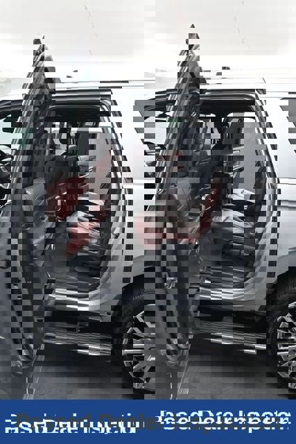 Used 2024 Ford Expedition Max Limited image 17